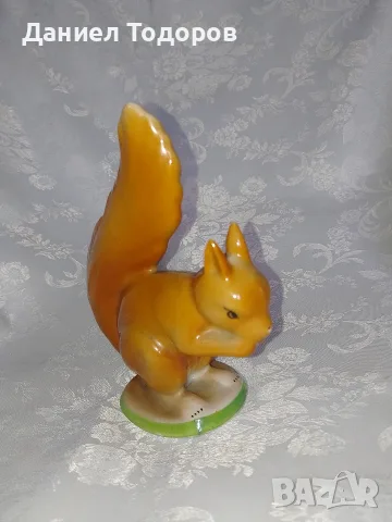 Старa Българска Порцелановa Фигурa - Катерица 🐿️ , снимка 5 - Колекции - 56272829