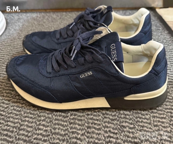 Маратонки Guess, снимка 2 - Маратонки - 51446205