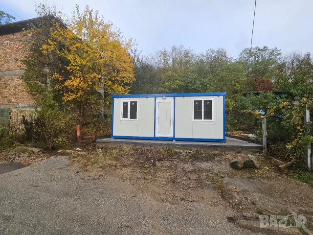 Парцел в регулация в гр. Елена - с два нови фургона за живеене, ток, вода и канализация (351 кв.м)