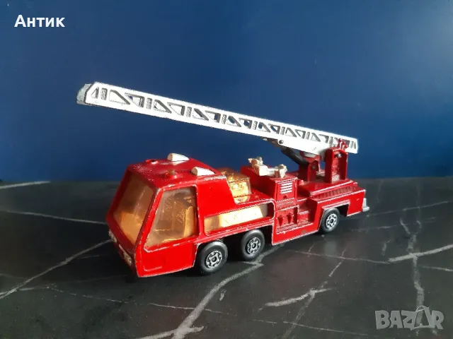 Стара Метална Количка MatchBox Fire Tender Super Kings 1972 год., снимка 2 - Колекции - 48886063