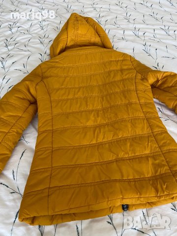 Дамско яке, снимка 2 - Якета - 42732094