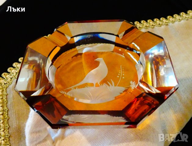 Пепелник цветен кристал Bohemia,фазан. , снимка 11 - Антикварни и старинни предмети - 30469193