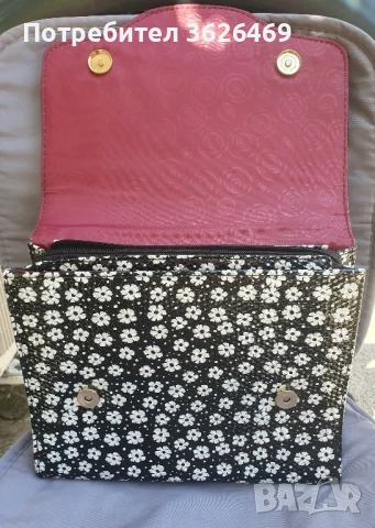Дамска чанта , снимка 4 - Чанти - 50562555