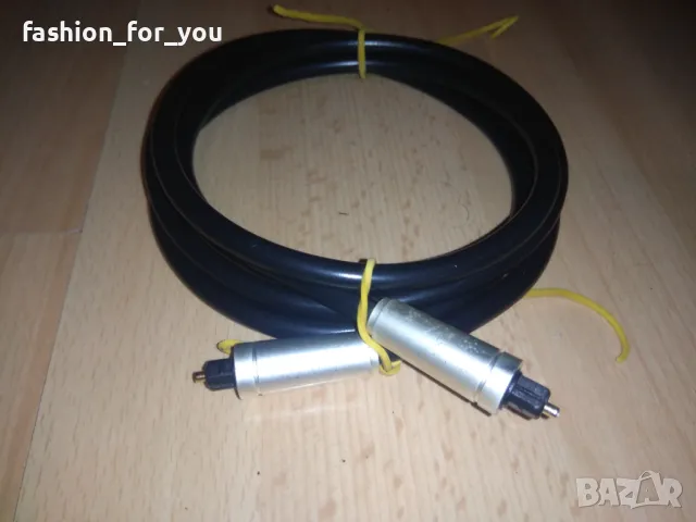 Качествен оптичен кабел 1,5m