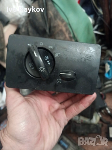 Бутони фарове за Ford Mondeo Mk III , 1S7T13A024AB , снимка 5 - Части - 49607030