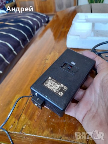 Стара светкавица за фотоапарат Електроника В5-08, снимка 5 - Други ценни предмети - 37117605