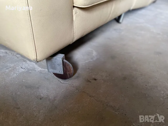 Кожен диван , снимка 4 - Дивани и мека мебел - 50056109