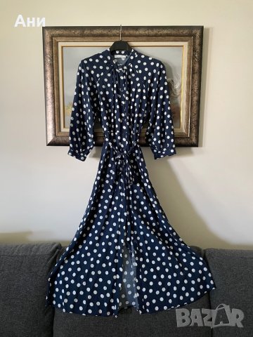 Рокля на точки