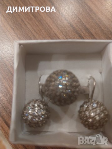Сребърен комплект  обеци и пръстен с камъни Swarovski, снимка 6 - Пръстени - 42815503