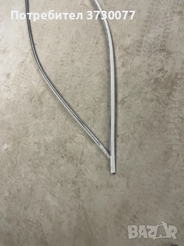 BMW F10 лайсни таван закрепване 5-та серия, снимка 4 - Части - 53975282