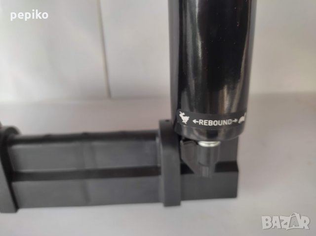 Продавам колела внос от Германия алуминиева вилка 29 цола ROCK SHOX ХС 28 диск, снимка 8 - Части за велосипеди - 33743217