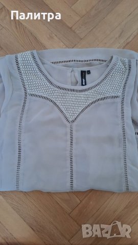 Ефирна туника р-р L +колие, снимка 2 - Туники - 42860059