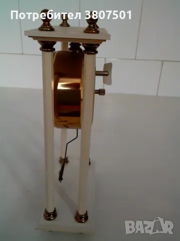 Красив чешки часовник, снимка 6 - Антикварни и старинни предмети - 49728510