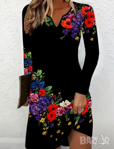 Черна рокля на червени цветя