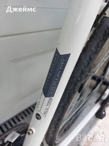 Градски алуминиев велосипед Genesis 28 цола , снимка 12 - Велосипеди - 50138054