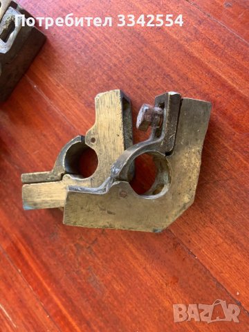 ПРЪЧКИ ЗА СТЪЛБИЩЕ ДЪРЖАЧ НА ПЪТЕКИ БРОНЗ ОТ РАННИЯ СОЦ.-12 БРОЯ, снимка 5 - Други - 51088455