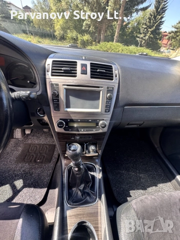 Toyota Avensis D-4D 2.0 diesel , снимка 16 - Автомобили и джипове - 56338056