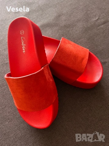 Дамски обувки и чехли, снимка 8 - Дамски ежедневни обувки - 54334477