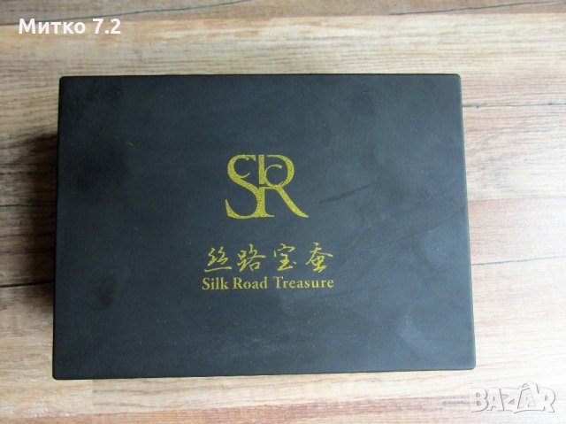 брошка копринена  буба, снимка 6 - Други - 32111399