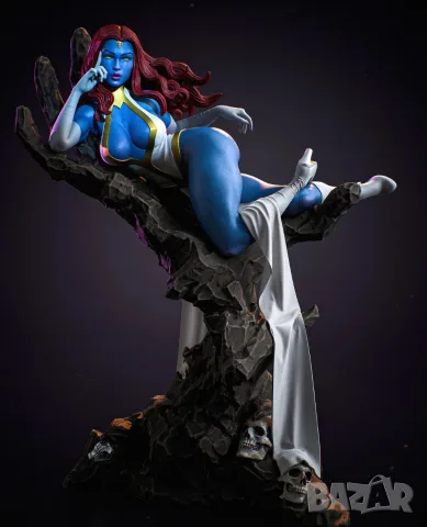 X - men Mystique, Storm, Psyloke resign statues