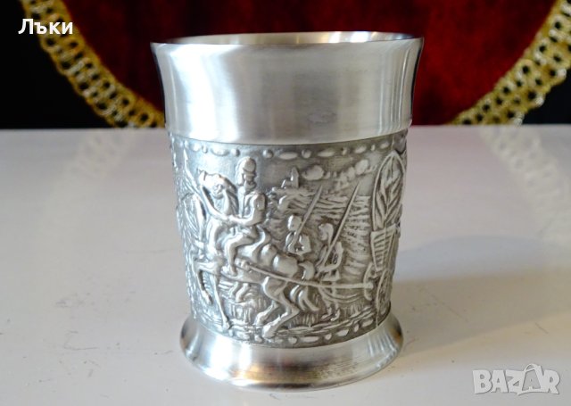 Чаша от калай за ракия,Конници,Рицари. , снимка 3 - Антикварни и старинни предмети - 44237137