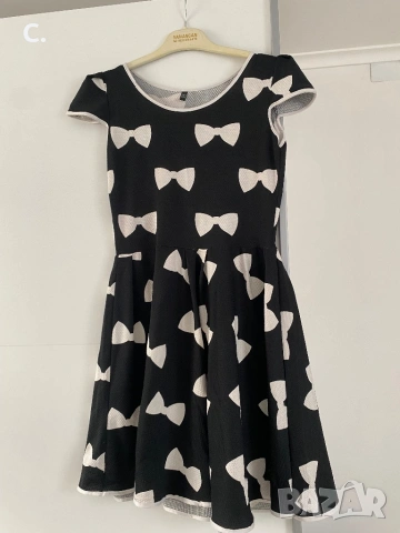 Дамска рокля