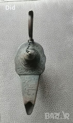 Стара бронзова ислямска маслена лампа 18 - 19 век. , снимка 4 - Антикварни и старинни предмети - 32065067