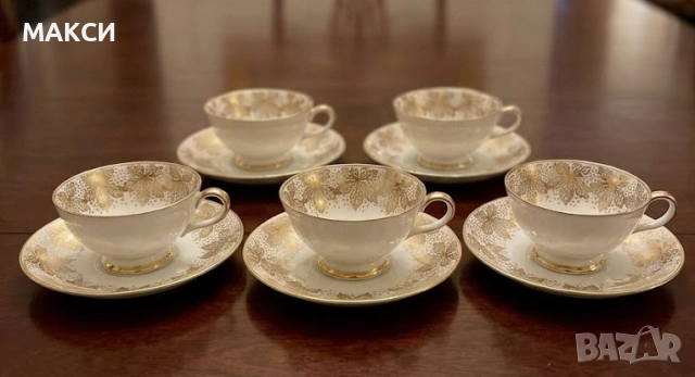 Прекрасен порцеланов сервиз от 5 чинийки и 5 чашки за кафе и чай в екрю с богата златиста декорация, снимка 2 - Чаши - 53934181