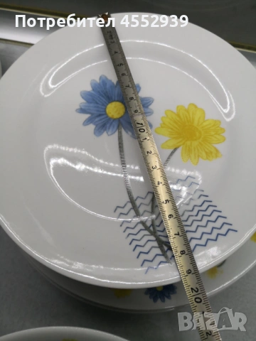 Сервиз порцеланов за хранене, снимка 5 - Сервизи - 53288283