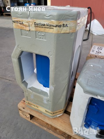 Хладилен компресор Danfoss SZ160S4RA, снимка 3 - Други машини и части - 34322472