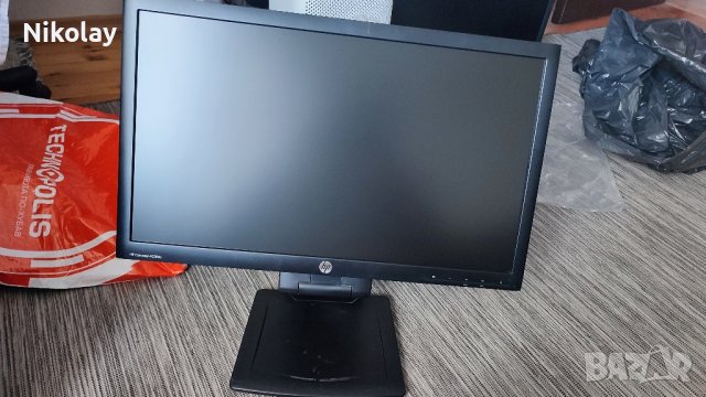 Продавам много запазен монитор HP Compaq LA2306x