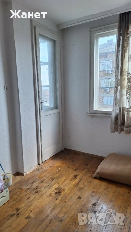 Продавам етаж от къща в Карнобат , снимка 4 - Етаж от къща - 54166397