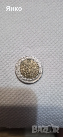 Монета 2 евро с дефект, снимка 3 - Нумизматика и бонистика - 54199306