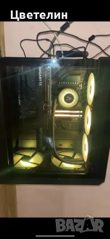 ГЕЙМЪРСКИ КОМПЮТЪР, снимка 1