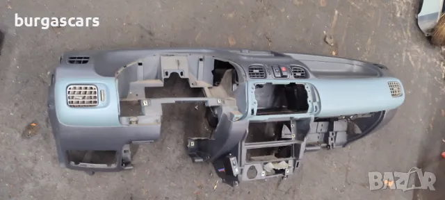 Арматурно табло Nissan Micra K11 - 100лв, снимка 2 - Части - 49771102