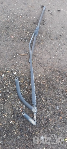 Дясно рамо на чистачките за Renault Scenic II
