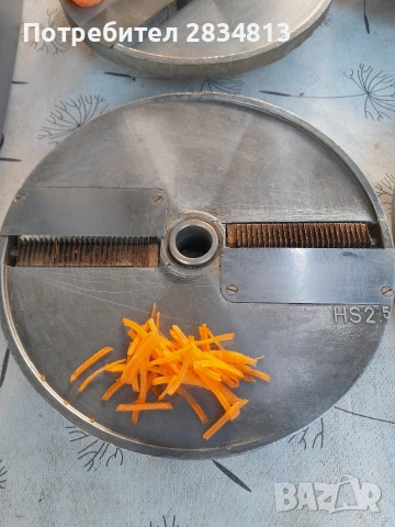 Dito Sama TRS VV зеленчукорезачка, снимка 11 - Обзавеждане на кухня - 54092128
