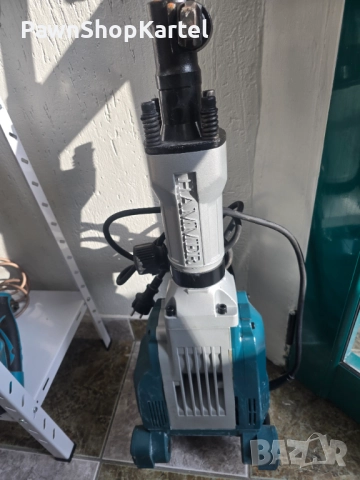 Продавам къртач Bosch GSH 16-30 Professional , снимка 3 - Други инструменти - 52911914