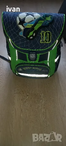 ученическа раница