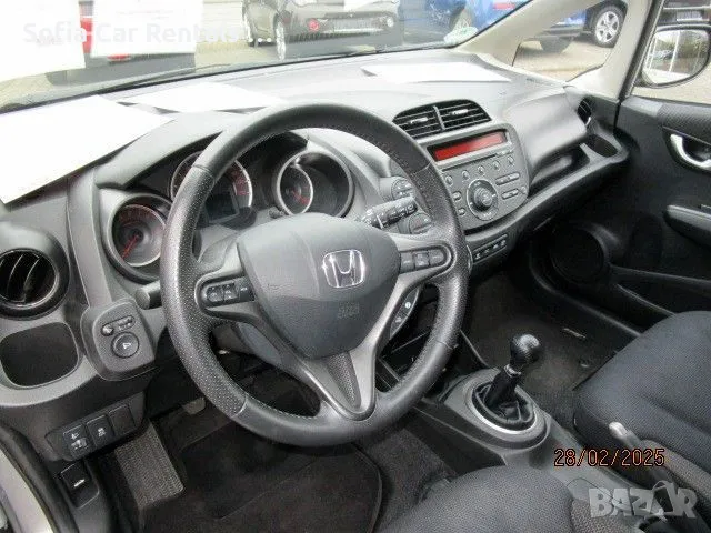 Rent a car / Коли под наем Терминал 1, снимка 4 - Rent a car - 49776475