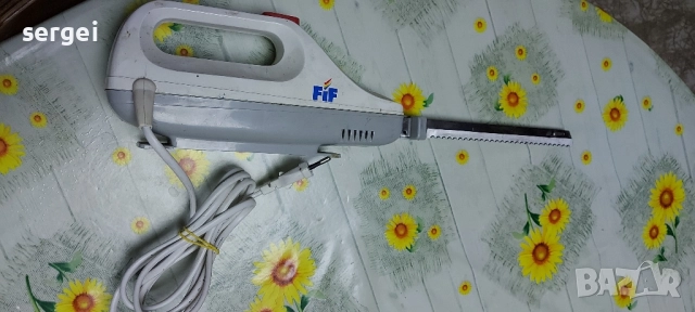 Електрически нож за рязане на хляб, снимка 2 - Аксесоари за кухня - 52526972