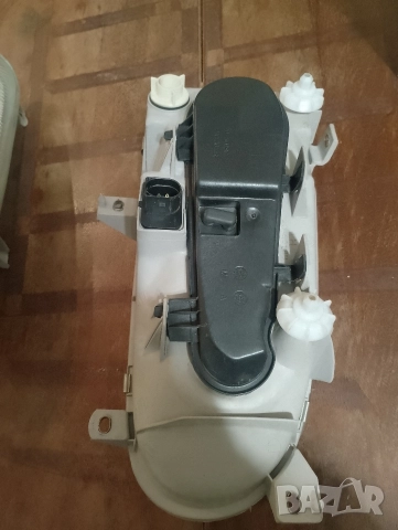 Нови фарове за ГОЛФ 3, снимка 6 - Части - 52913818