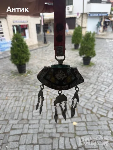 Антикварна тибетска амулетна чантичка с тюркоази - Tibetan Gau / Tinder Pouch, 19-ти век