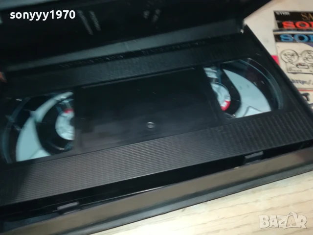 LEPA BRENA VHS VIDEO TAPE 1007250933, снимка 9 - Други музикални жанрове - 50970283