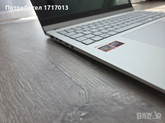 Asus vivobook s 15 M5506WA AMD Ryzen AI 9 365 / 32 GB / OLED, снимка 2 - Лаптопи за игри - 54270904