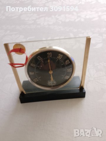 Старинен метеорологичен термометър Ленинград, Старинен съветски термометър, снимка 1 - Други ценни предмети - 44507318