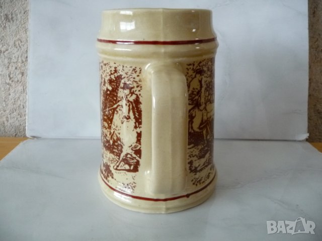 Стара керамична халба за бира с ловни мотиви българска елен ловец , снимка 4 - Други ценни предмети - 37375049