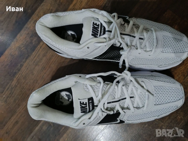 Nike zoom  vomero 5, снимка 2 - Спортни обувки - 53188055