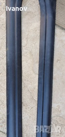 Вътрешна лайсна на прага за бмв е46 купе  вътрешни черни лайсни 51478239965 5147823966, снимка 4 - Части - 36579922