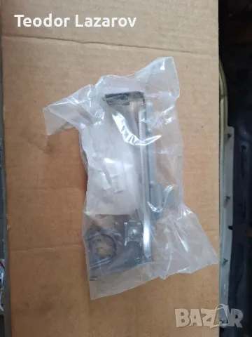 Стойка - Mercedes-Benz AMG GT4